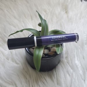Covergirl Melting Pout Matte Lipstick Virgo #318